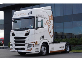 مقطورة السحب SCANIA R 450