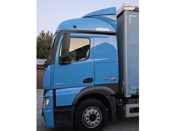 شاحنة ذات ستائر جانبية Mercedes-Benz ACTROS 1833 / FIRANKA/ WINDA / 22PALETY / 8760 ŁADOWNOŚĆ / AUTOMAT / DUŻY SILNIK  / SYPIALKA /: صورة 5