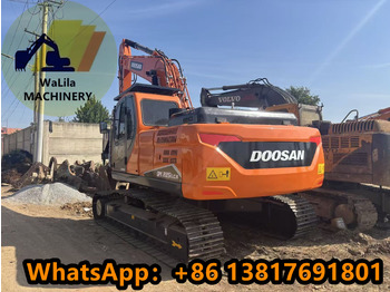 حفار زاحف DOOSAN DX225LCA