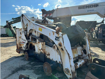شيول صغير BOBCAT S770