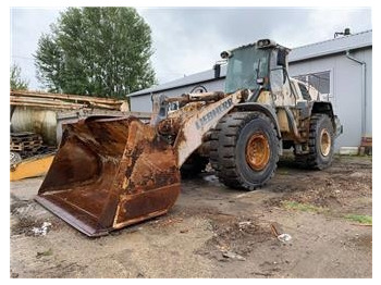 اللودر بعجل LIEBHERR L 550