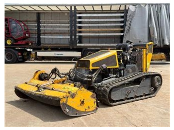 جزازة عشب الحدائق