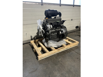 محرك - آلات الإنشاء للبيع  Yanmar 4TNV98: صورة 2