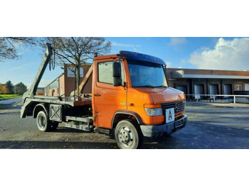 شاحنة لودر انزلاقي MERCEDES-BENZ