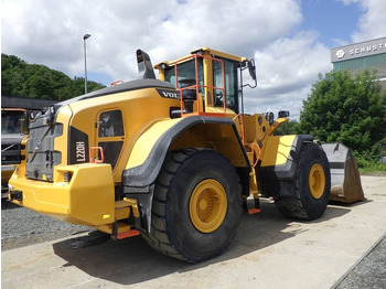 اللودر بعجل Volvo L 220 H: صورة 4