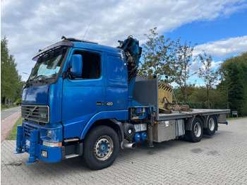 شاحنة كرين VOLVO FH16