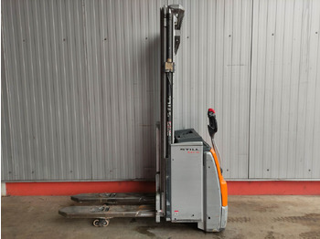 آلة تكديس STILL