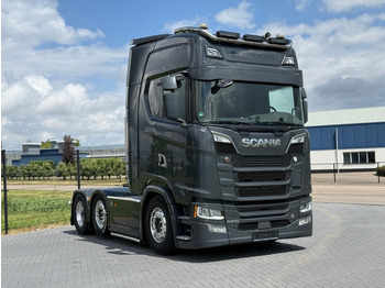 مقطورة السحب SCANIA S 650