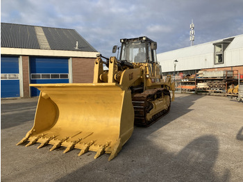 اللودر المجنزر CATERPILLAR 973: صورة 2