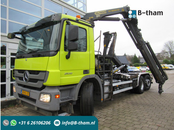 شاحنة برافعة خطافية MERCEDES-BENZ Actros 2532