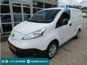 فان المدمجة NISSAN e-NV200
