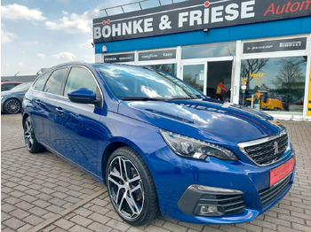 سيارة PEUGEOT