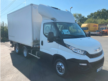 شاحنة توصيل مبردة IVECO Daily 35c18