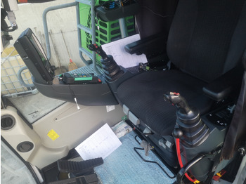 آلة التعامل مع النفايات Sennebogen 825M E: صورة 3 آلة التعامل مع النفايات Sennebogen 825M E: صورة 3