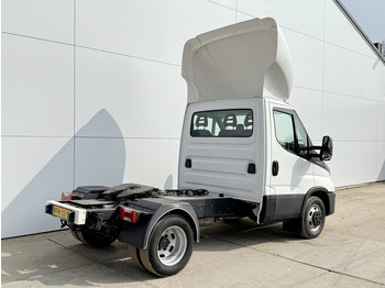 مقطورة السحب Iveco Daily 40C16 Automaat 8.796 kg GCW BE-Trekker BE-Combi Airco Cruise Control: صورة 3
