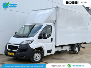 شاحنة بصندوق مغلق PEUGEOT Boxer