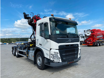 شاحنة برافعة خطافية VOLVO FM 460