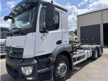 شاحنة برافعة خطافية MERCEDES-BENZ Antos 2543