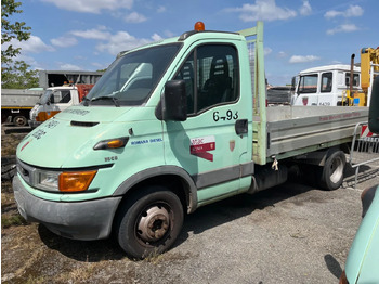 حافلة صغيرة, ميكروباص Iveco Daily: صورة 4