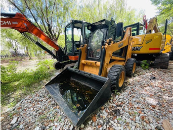 شيول صغير CASE