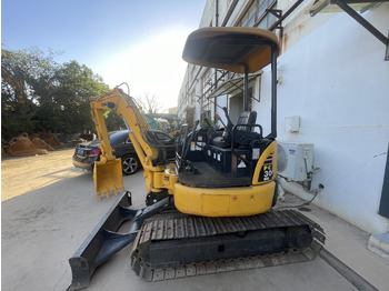 حفار صغير KOMATSU PC30