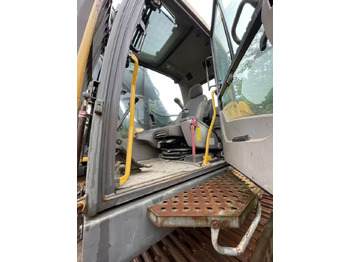 حفار زاحف VOLVO EC380DL