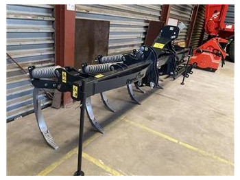 آلة حراثة AGRO-TOM