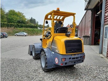 لودر مفصلي صغير Eurotrac W12 F XL: صورة 4