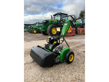 جزازة عشب الحدائق JOHN DEERE