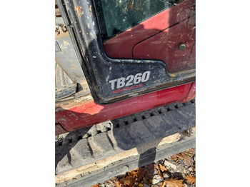 حفار صغير TAKEUCHI