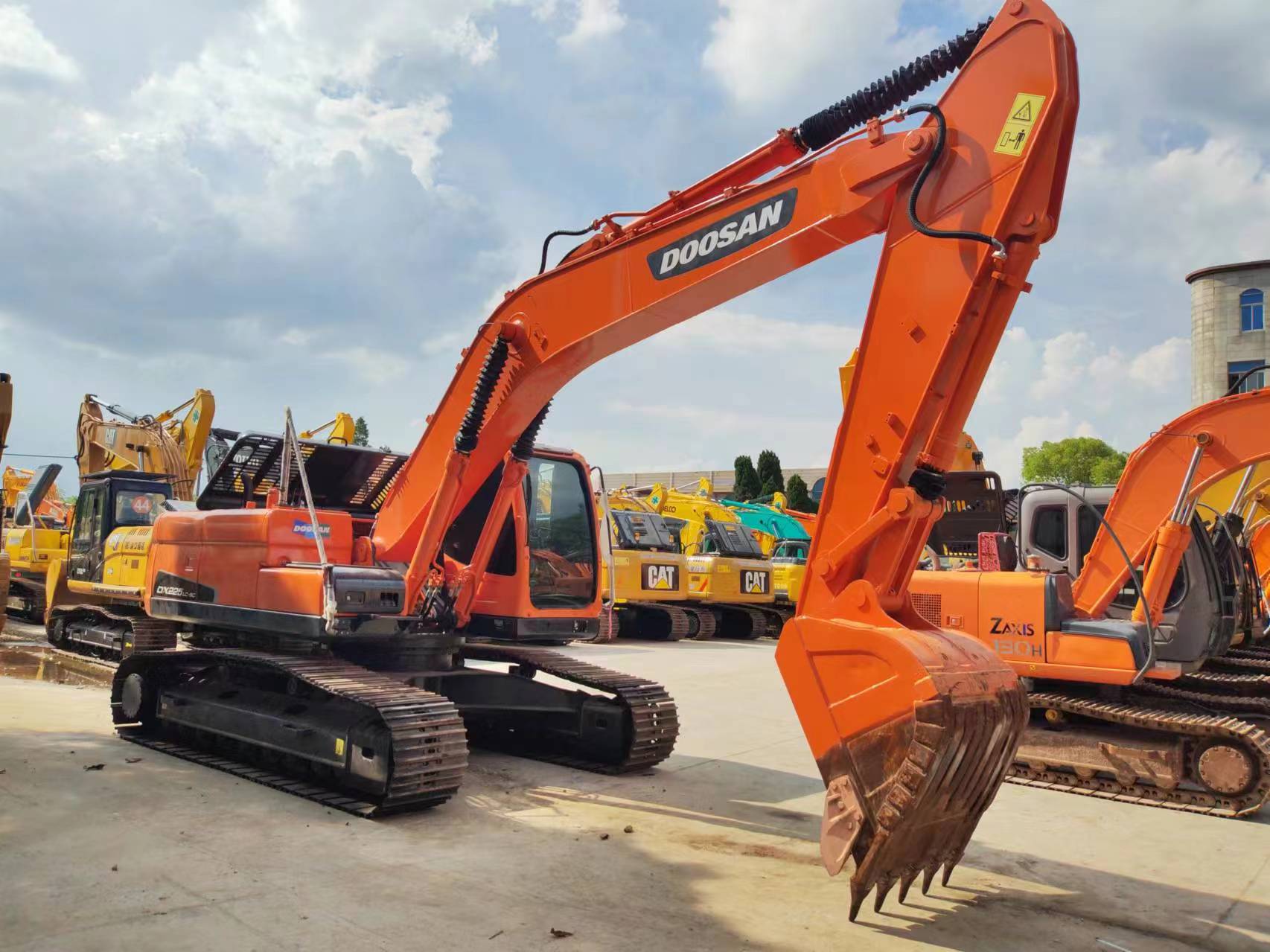 حفار زاحف DOOSAN DX225: صورة 5 حفار زاحف DOOSAN DX225: صورة 5