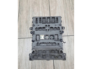 مصهر - شاحنة Renault TABLICA PŁYTA SKRZYNKA GAMA D WIDE VOLVO FE FL EURO 6 22009557   Renault: صورة 2 مصهر - شاحنة Renault TABLICA PŁYTA SKRZYNKA GAMA D WIDE VOLVO FE FL EURO 6 22009557   Renault: صورة 2