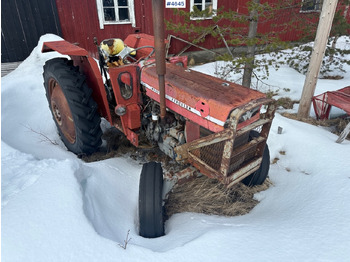 جرار MASSEY FERGUSON 1000 series