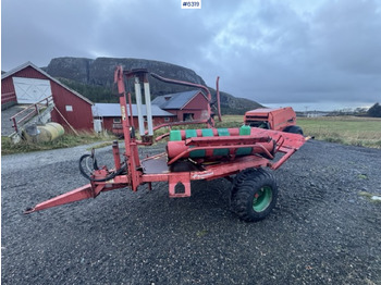 ماكينات نشر التبن KVERNELAND