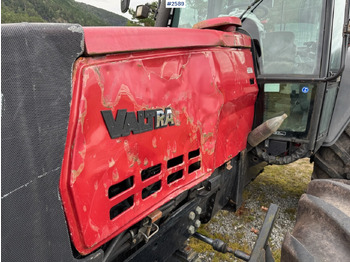 جرار 2005 Valtra 6550 Turbo with Kronos 120H 4WD B: صورة 2 جرار 2005 Valtra 6550 Turbo with Kronos 120H 4WD B: صورة 2