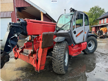 آلة رفع ونقل تلسكوبية MANITOU MT 1440