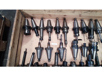 آلة تصنيع المعادن SK 50: صورة 5