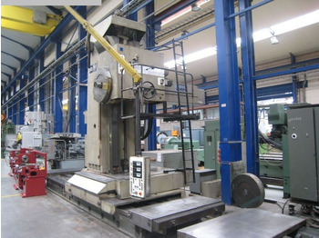 آلة تصنيع المعادن