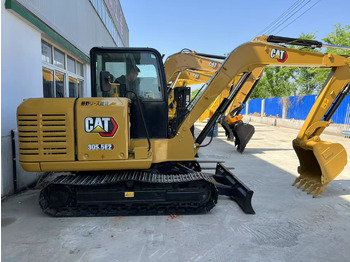 حفار صغير CATERPILLAR 305.5E2