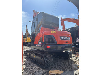 تأجير Doosan DX60 Doosan DX60: صورة 4
