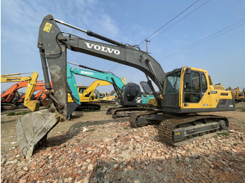 حفار زاحف VOLVO EC200D: صورة 3