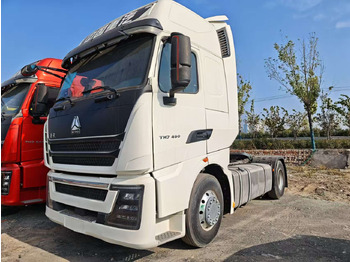 مقطورة السحب SINOTRUK HOWO