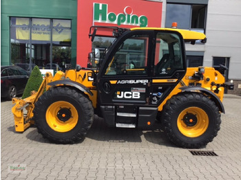 آلة رفع ونقل تلسكوبية JCB
