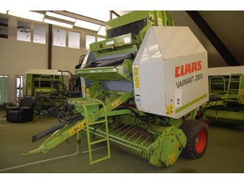 آلة بالات دائرية CLAAS