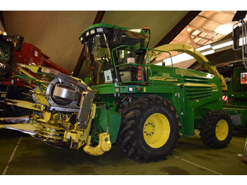 حصادة الأعلاف JOHN DEERE 7400