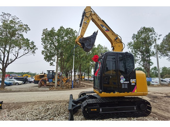 حفار صغير CATERPILLAR 308