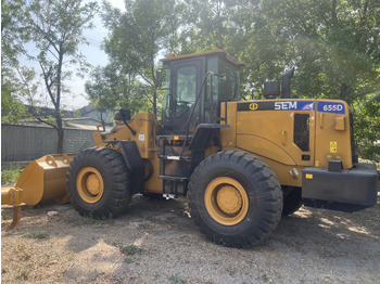 اللودر بعجل SEM