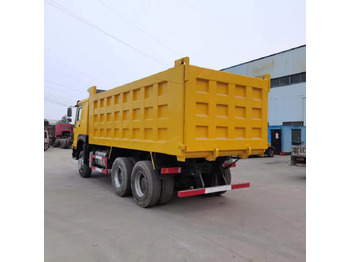 شاحنة قلاب SINOTRUK HOWO