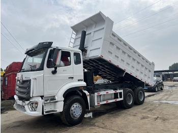 شاحنة قلاب SINOTRUK HOWO