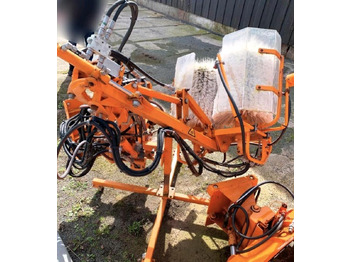مقشة UNIMOG